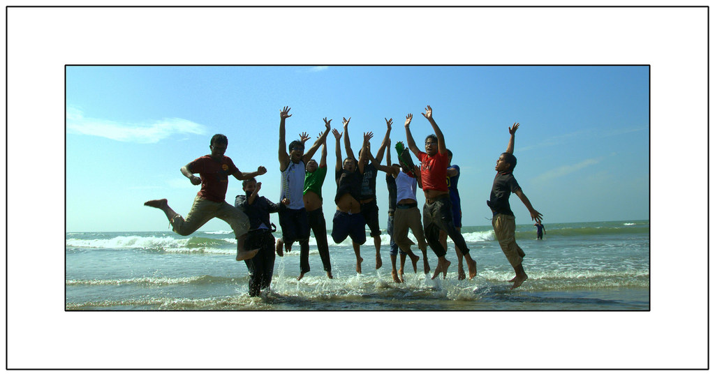 Sorrow Brokers — illustrating beach broker online